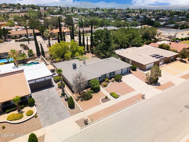 6612 CAMINO FUENTE Drive, El Paso, TX 79912