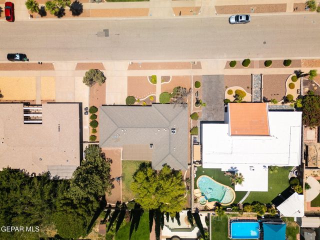6612 CAMINO FUENTE Drive, El Paso, TX 79912