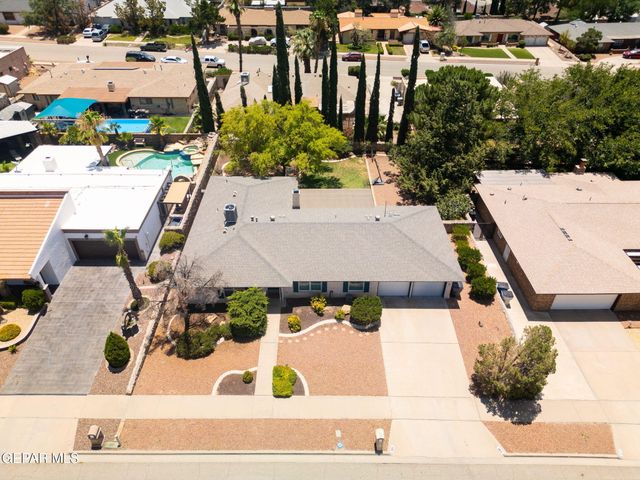 6612 CAMINO FUENTE Drive, El Paso, TX 79912