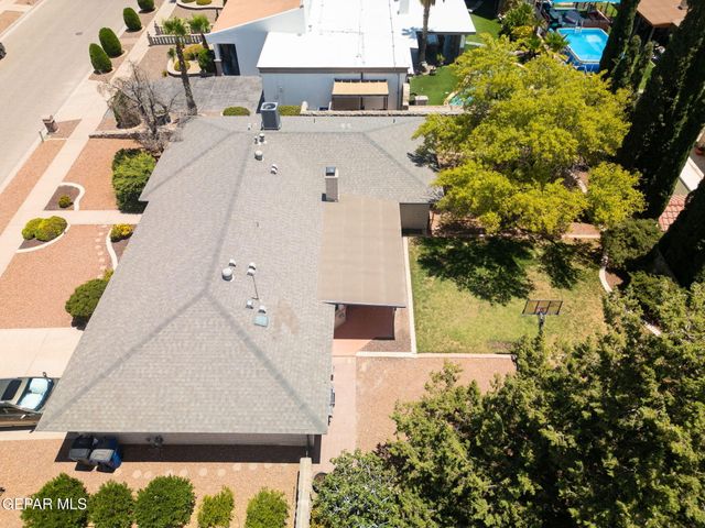 6612 CAMINO FUENTE Drive, El Paso, TX 79912