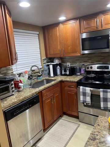 2791 N PINE ISLAND Road 102, Sunrise, FL 33322
