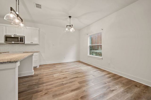4912 Ridglea Lane, Fort Worth, TX 76116