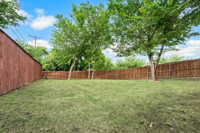 4912 Ridglea Lane, Fort Worth, TX 76116