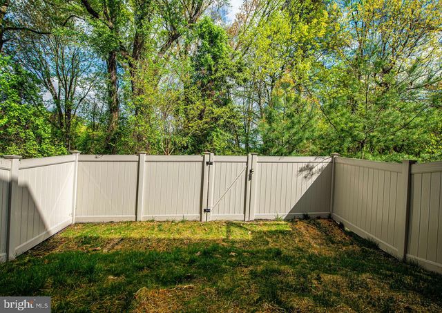 6334 ISLINGTON ST, Middle River, MD 21220
