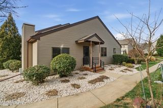 51 Malibu Court, Old Bridge, NJ 08857