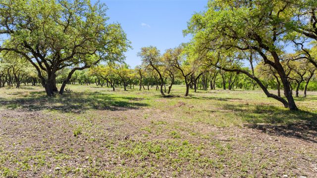 1422-23 Ranch Road 2766, Johnson City, TX 78636