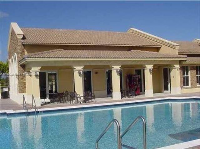 3360 NE 14th Drive 104-30, Homestead, FL 33033