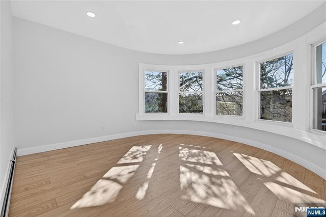 182 N Maple Avenue, East Orange, NJ 07017
