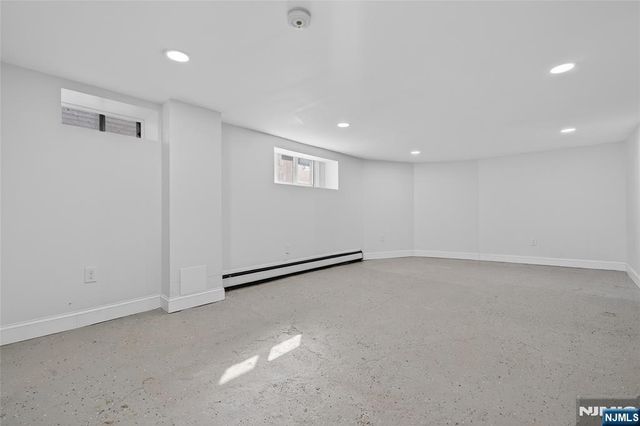 182 N Maple Avenue, East Orange, NJ 07017