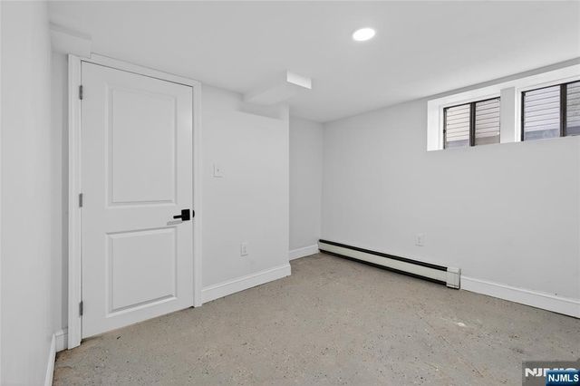 182 N Maple Avenue, East Orange, NJ 07017