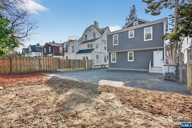 182 N Maple Avenue, East Orange, NJ 07017