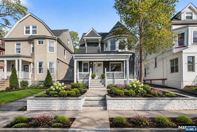 182 N Maple Avenue, East Orange, NJ 07017