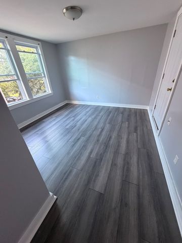 436 Pleasant Street 2, Brockton, MA 02301