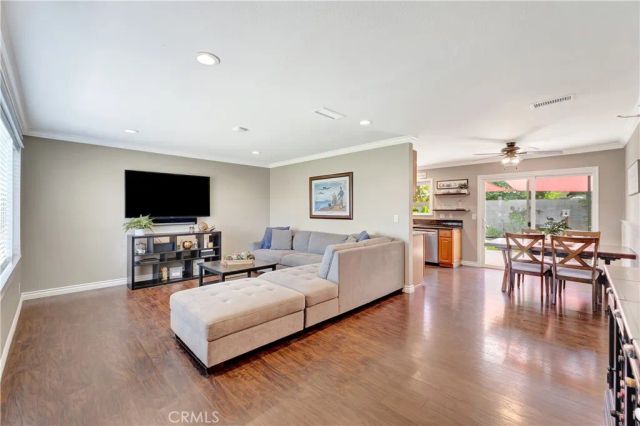 5702 Riviera Drive, Huntington Beach, CA 92647