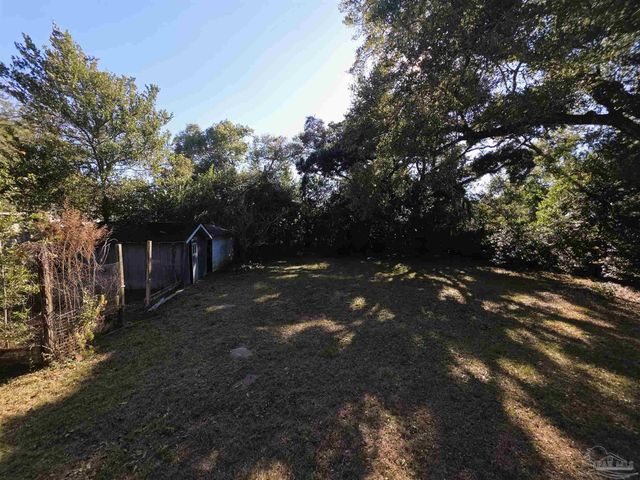 1915 W Wright St, Pensacola, FL 32502