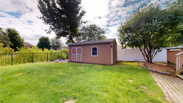 16127 Burgundy Drive, Plainfield, IL 60586