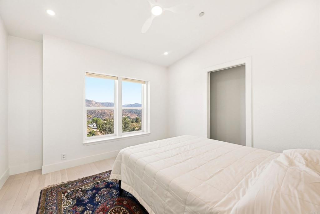 Image 27 of property listing at 30663 Camino De Las Lomas, Escondido, CA 92026
