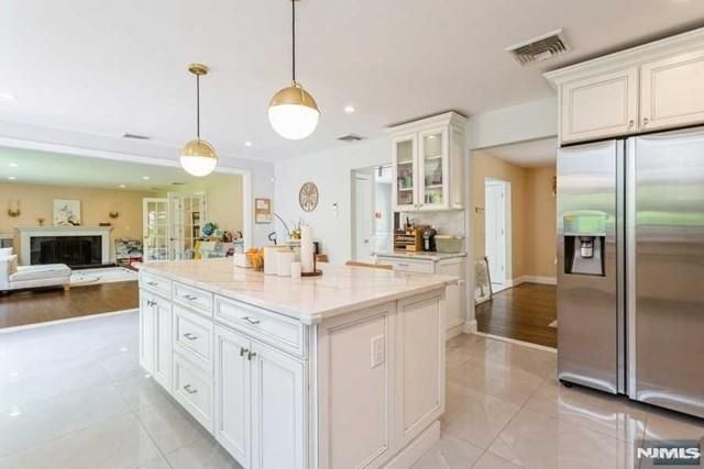 18 Cedar Court, Closter, NJ 07624