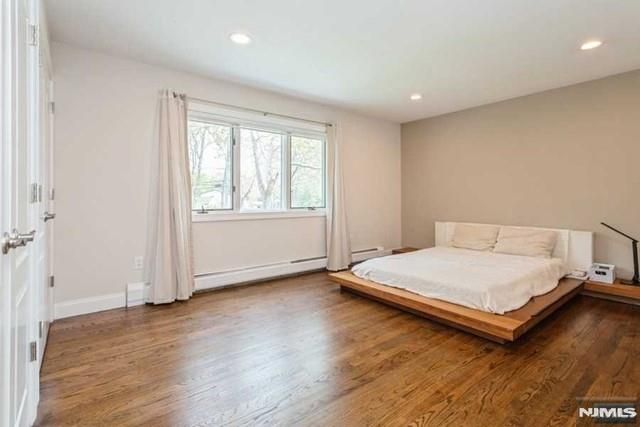 18 Cedar Court, Closter, NJ 07624