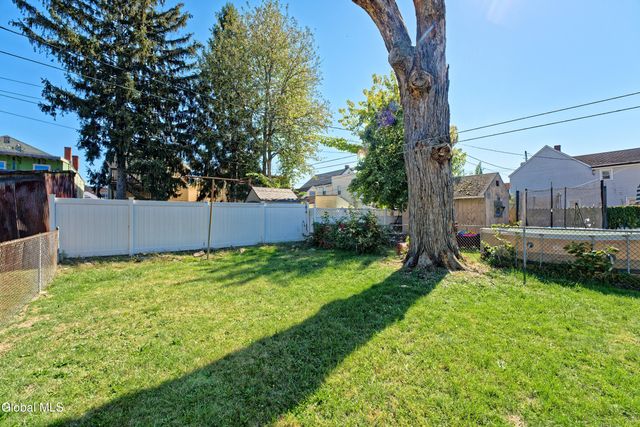 172 Paine Street, Green Island, NY 12183