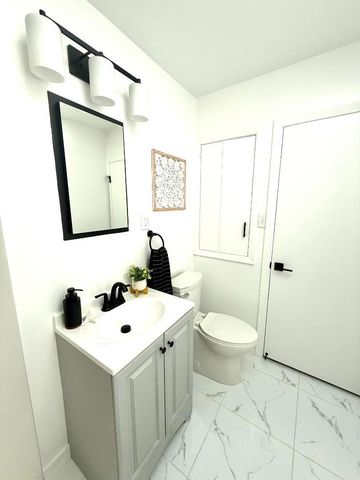 1642 Burrows Street, San Francisco, CA 94134