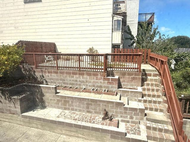 1642 Burrows Street, San Francisco, CA 94134