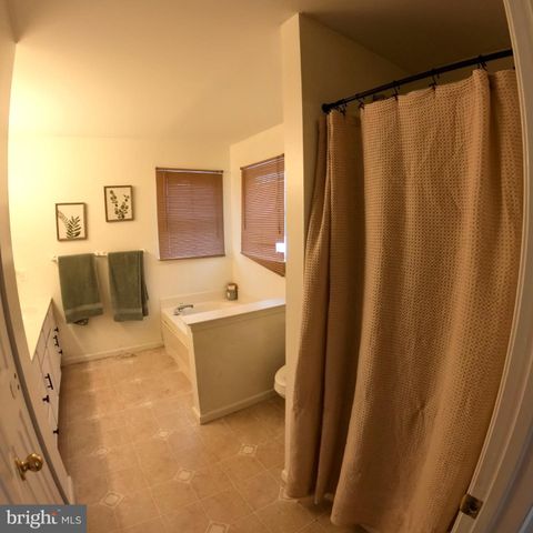 20 MELLOWBROOK DR, Reading, PA 19608