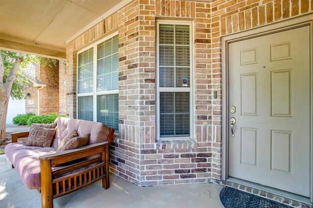 7056 Welshman Drive, Fort Worth, TX 76137
