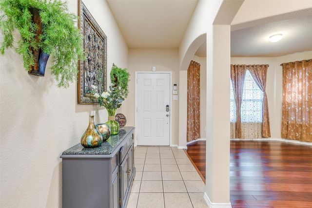 7056 Welshman Drive, Fort Worth, TX 76137