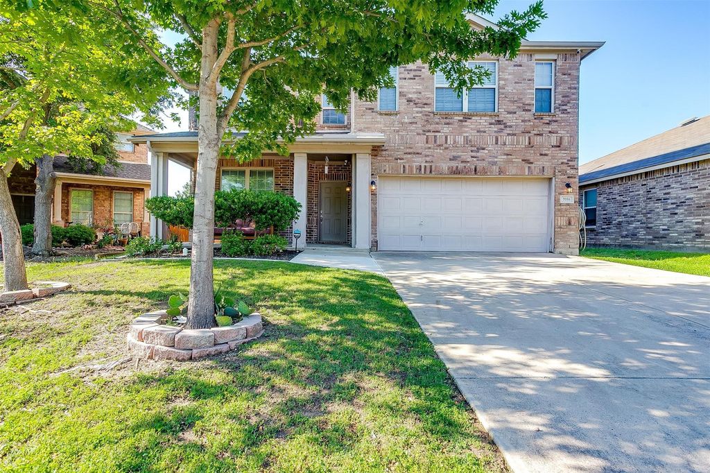 7056 Welshman Drive, Fort Worth, TX 76137