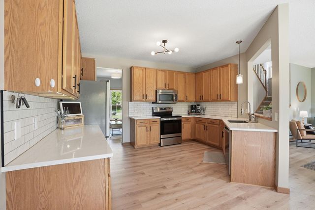 20386 Enright Way, Farmington, MN 55024