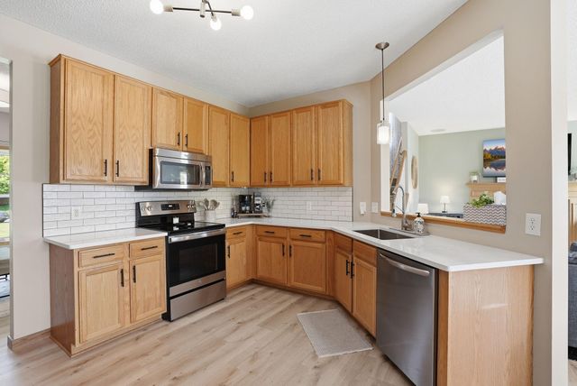 20386 Enright Way, Farmington, MN 55024