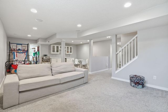 20386 Enright Way, Farmington, MN 55024
