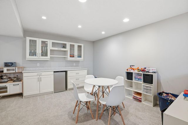 20386 Enright Way, Farmington, MN 55024