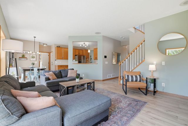 20386 Enright Way, Farmington, MN 55024