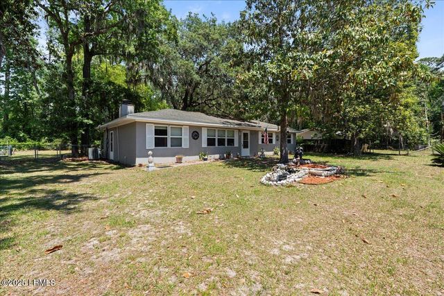3003 Cherry Boulevard, Beaufort, SC 29902