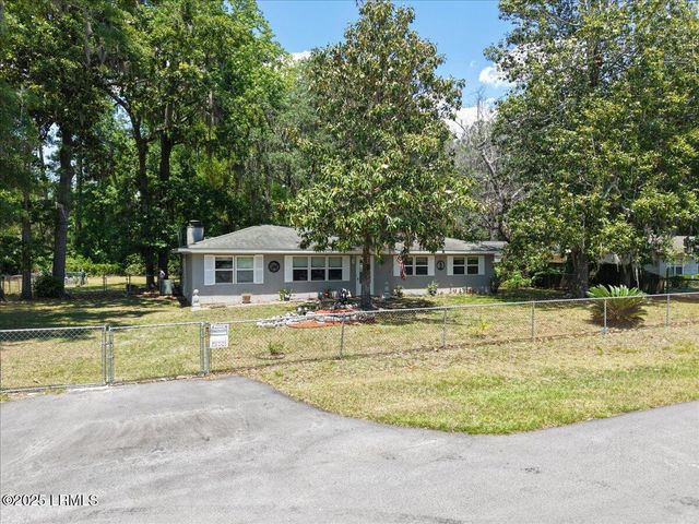 3003 Cherry Boulevard, Beaufort, SC 29902