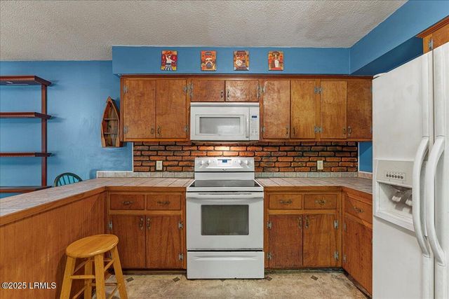 3003 Cherry Boulevard, Beaufort, SC 29902