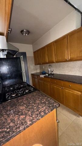 1007 E 223rd Street, Bronx, NY 10466