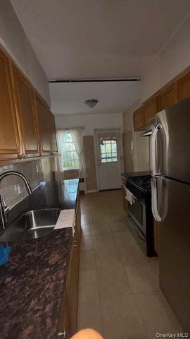 1007 E 223rd Street, Bronx, NY 10466