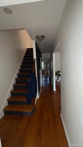 1007 E 223rd Street, Bronx, NY 10466