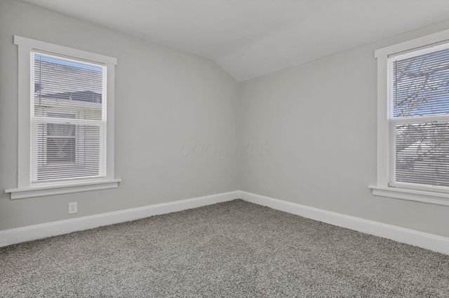 724 S Ogden Avenue, Columbus, OH 43204