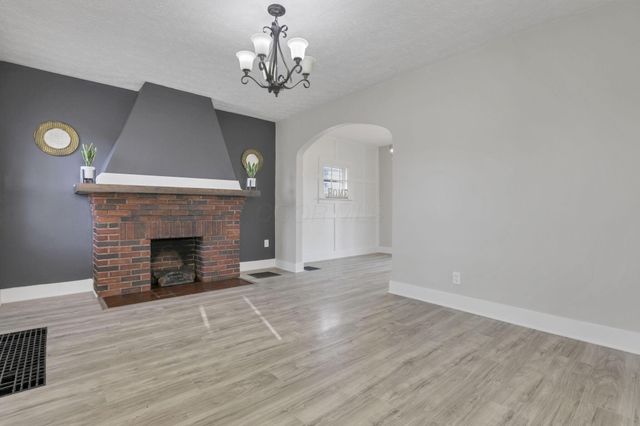 724 S Ogden Avenue, Columbus, OH 43204