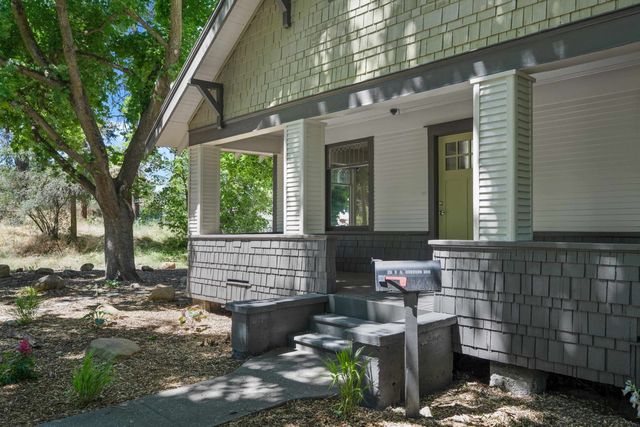 2803 E Hartson Ave, Spokane, WA 99202
