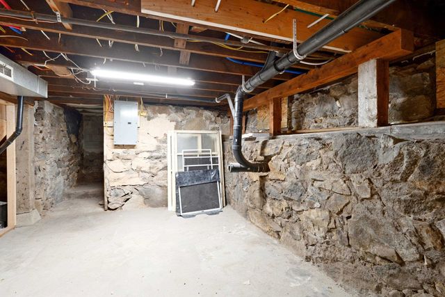 2803 E Hartson Ave, Spokane, WA 99202