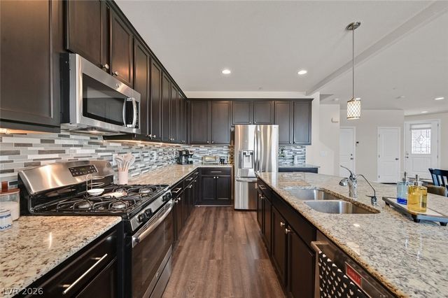2486 Dragon Fire Lane, Henderson, NV 89052