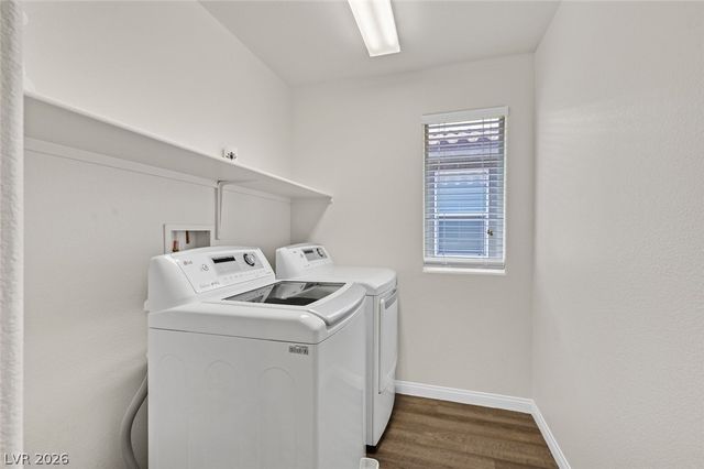 2486 Dragon Fire Lane, Henderson, NV 89052