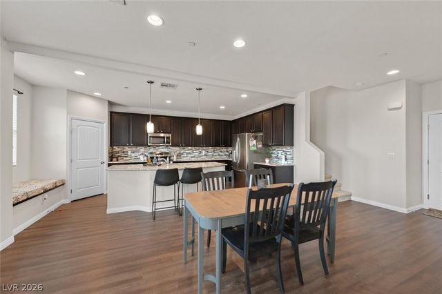 2486 Dragon Fire Lane, Henderson, NV 89052