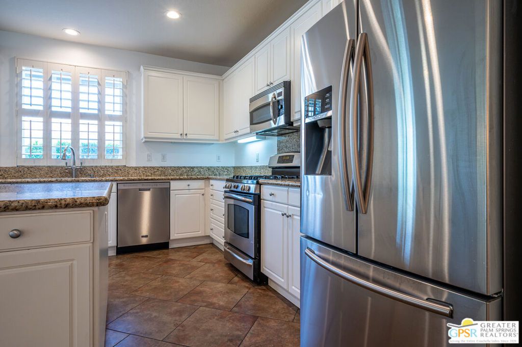 Image 12 of property listing at 1251 Solana Trail, Palm Springs, CA 92262