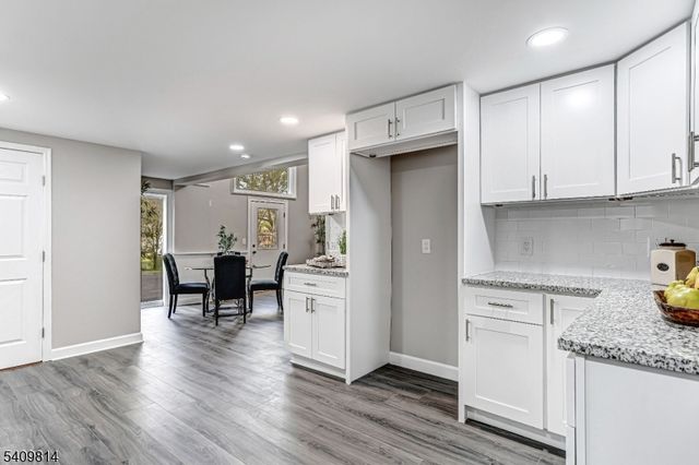 4 E Washington St, Frenchtown Boro, NJ 08825